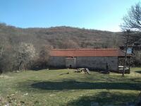 The Church of the Monastery of Sveta Bogorodica Karpynska from the North (Wikipedia, CC BY-SA 4.0)