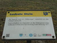 Informationstafel zum Luckaten Stein