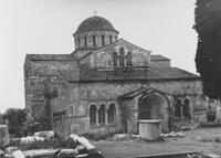 Die Kirche des vormaligen Muttergottes-Klosters von Westen