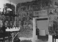 Im Inneren der Kirche H. Trias